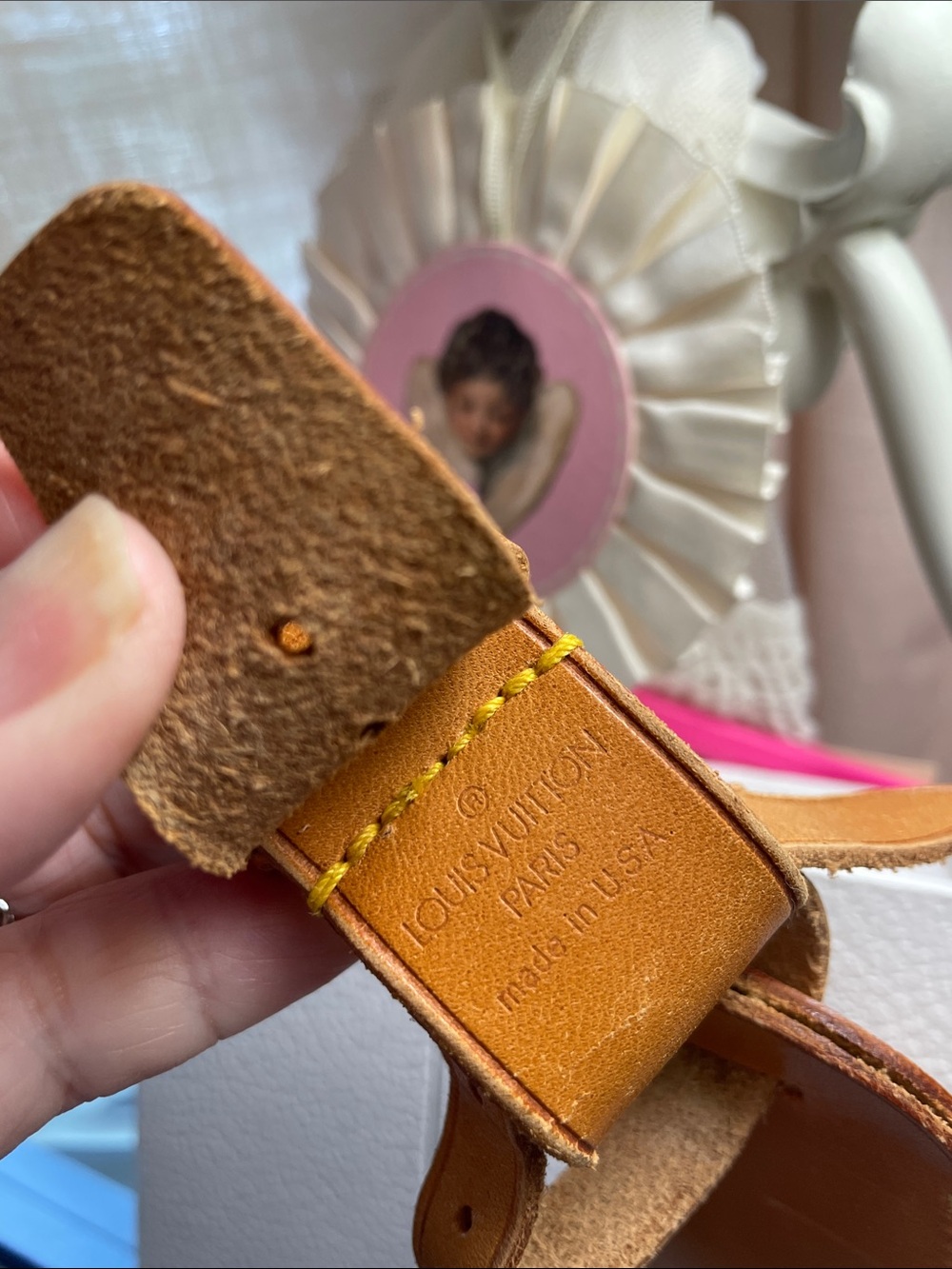 Louis Vuitton  Tan Leather Luggage Tag    Authentic  Box not included - Picture 9 of 9